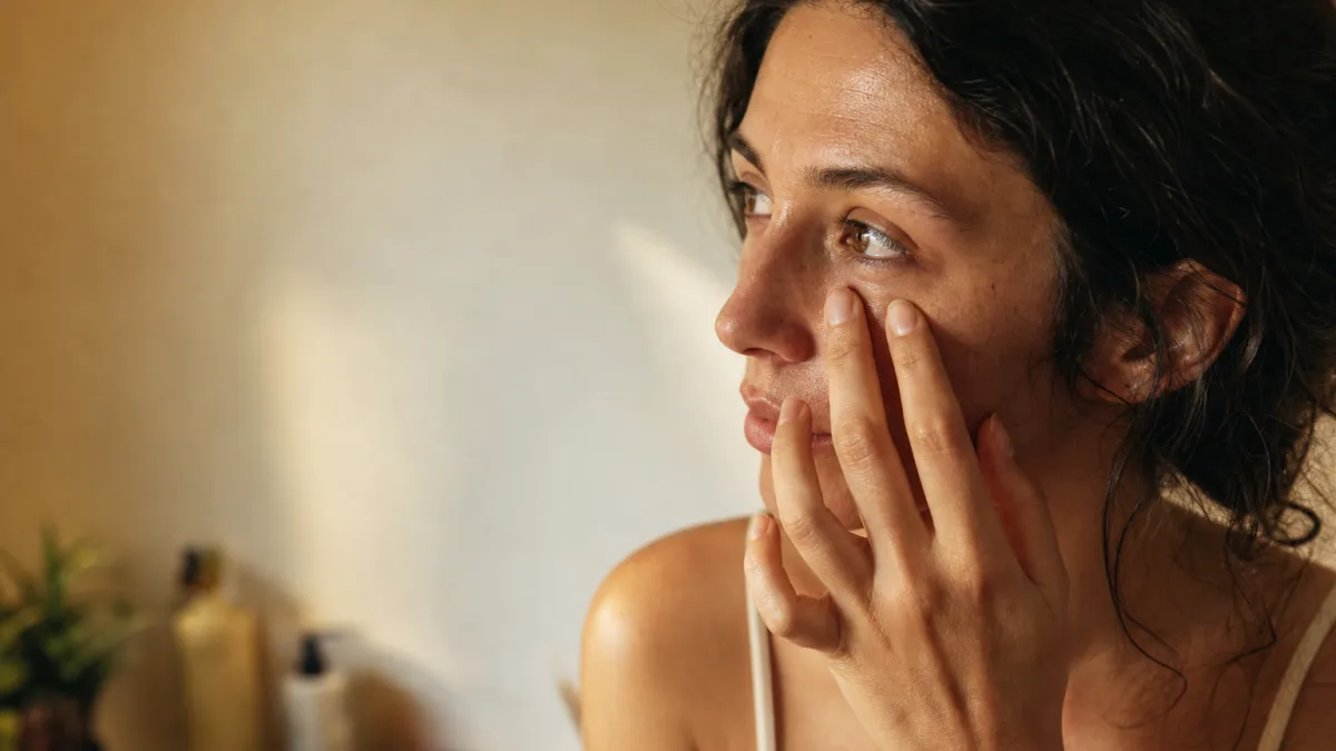 Je regrette ma blépharoplastie : causes, recours et solutions